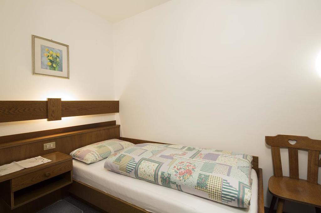 Ciasa Iris Hotel Colfosco Phòng bức ảnh
